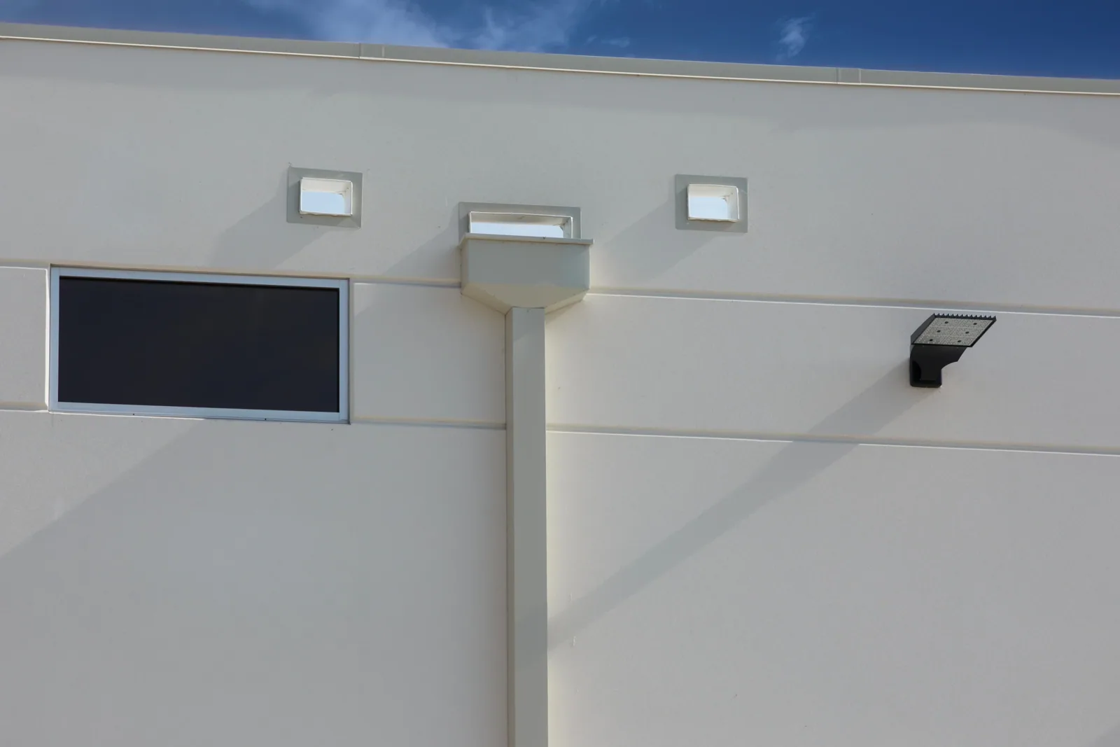 Edge Metal, Coping and Gutters in Moreno Valley, CA